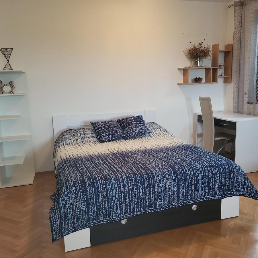 Apartmaji Ri-100 Порторож Екстериор снимка